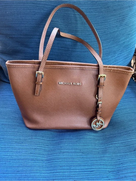Michael Kors Jet Set Travel Tote Bag Brown Lugiano Saffiano Leather Small Medium