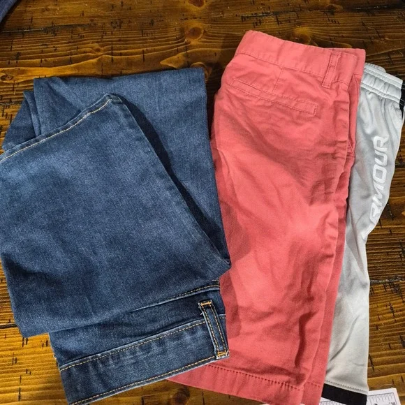 3 Piece Back to Shcool special Boys Size 14 - Lrg Shorts & Jeans See Description