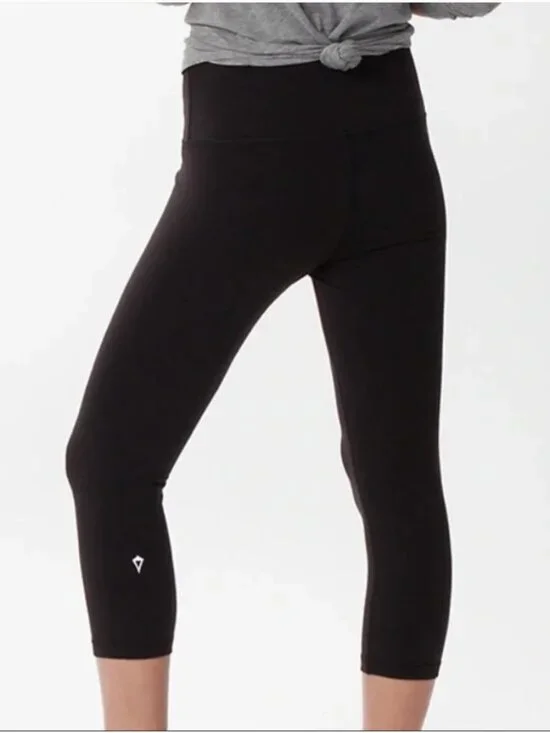 NWT Ivivva by Lululemon Kids Girls 14 Rhythmic Crop Pant *Luxtreme Black