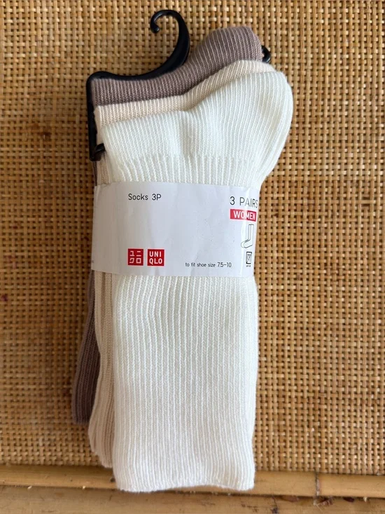 NWR Uniqlo Women’s 3-Pack Ribbed Crew Socks - Cream, White, & Taupe, Size 7.5-10