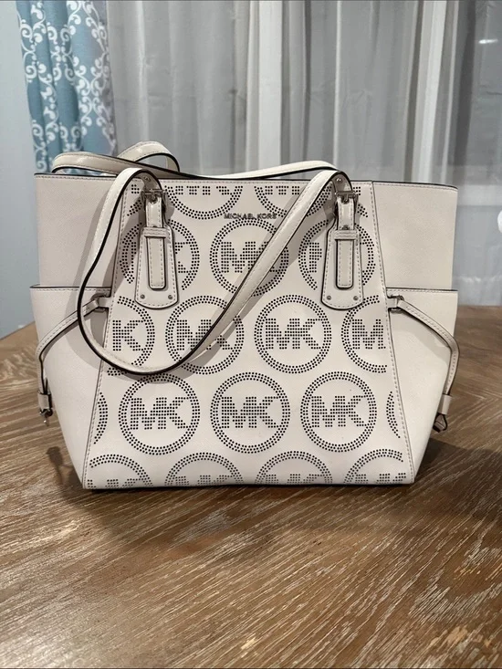 Large Michael Kors Shoulder Bag