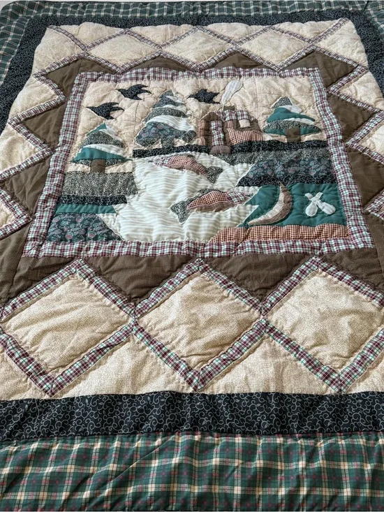 Vintage Cabin Lodge Applique Wall Hanging Quilt Fishing Scene 46x58