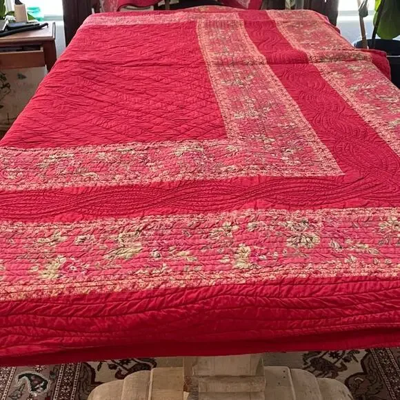 JCPENNEY Home Collection Red Roses Cotton Quilt 118