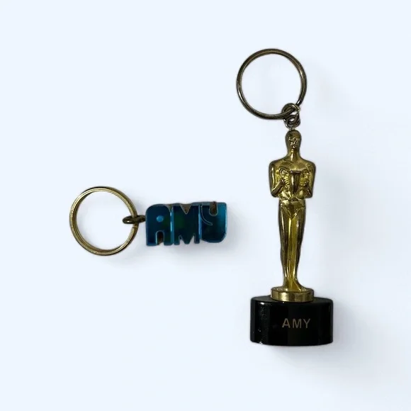 AMY‎ KEYCHAINS 2PD1-42