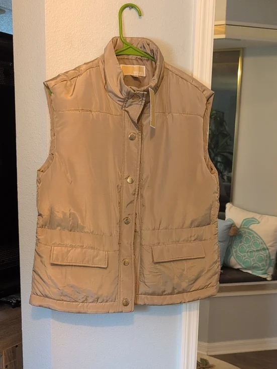Michael Kors Tan Quilted Sleeveless Puffer Vest Brand New