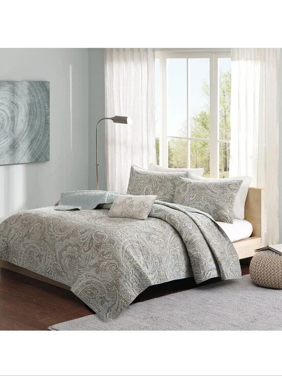 Madison Park Pure Ronan 100% Cotton Quilt Set - Casual Paisley Design,full/queen