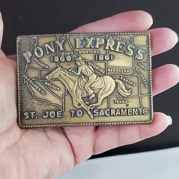 Vintage Pony Express Belt Buckle St Joe to Sacramento 1860-1861 Brass Tone Map
