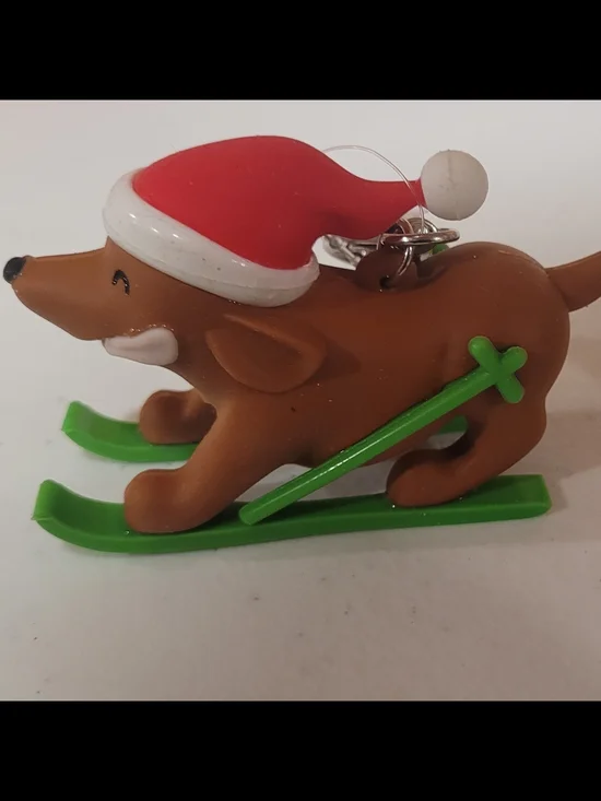 Bath & Body Works Brown Skiing Dog Keychain Pocketbac Holder with Red Santa Hat