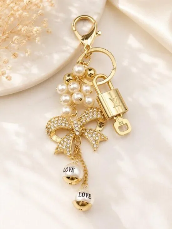 Authentic Louis Vuitton Gold Padlock 🔒 Shiny LV Key + Bag Unbranded Charm