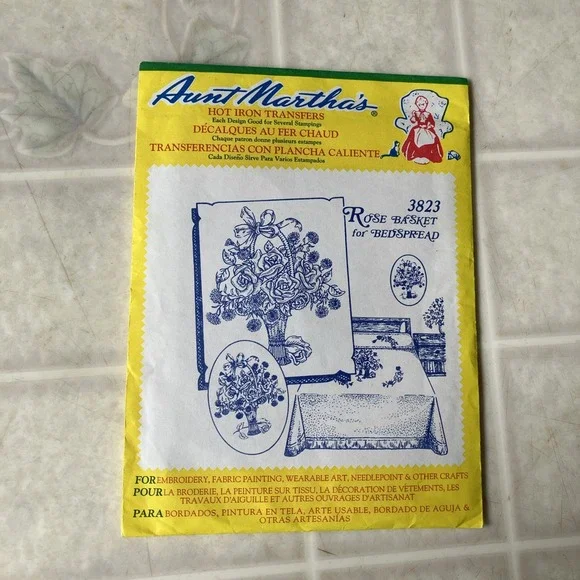 Vtg Aunt Martha's Hot Iron Transfers, 3823 Rose Basket For Bedspread Floral