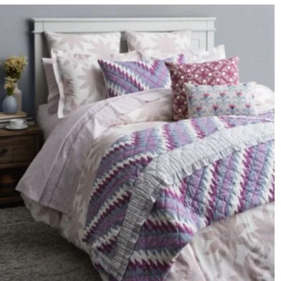John Robshaw Luxury King‎ Quilt Lavender Purple White Chevron Cotton Made India
