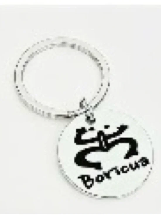 Stainless Steel Boricua Script Round Keychain - White & Black