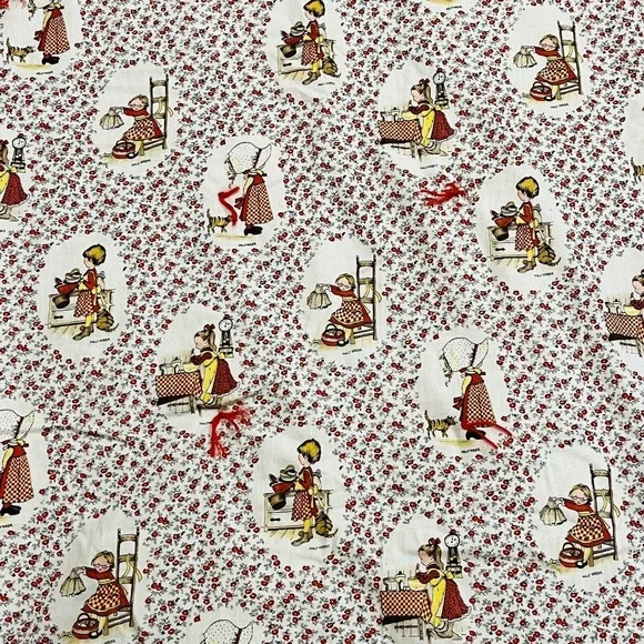 Vtg Homemade Holly Hobbie Throw Blanket Red Floral Fabric Fleece‎ Back Tie Quilt