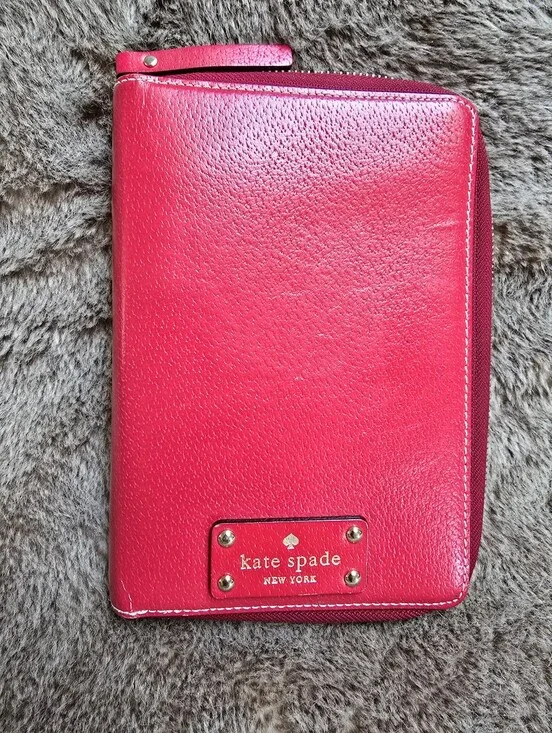 kate spade Leather Wellesley Personal Agenda Planner Cherry Red Zip Around RARE