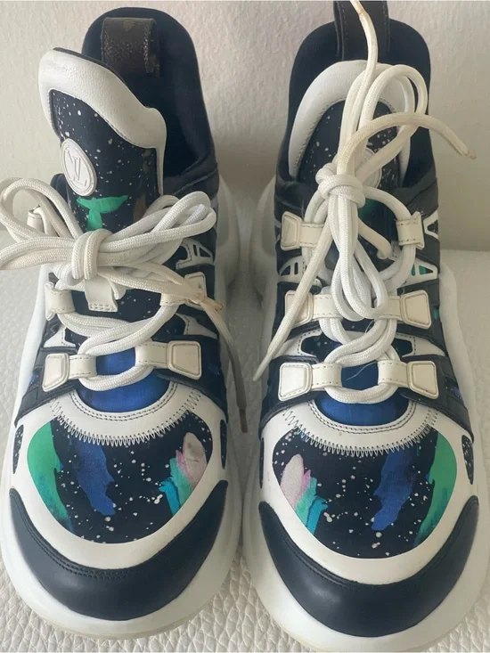 RARE Louis Vuitton Archlight Sneakers – MulticolorSize 39 / US 9 – 100% Authenti