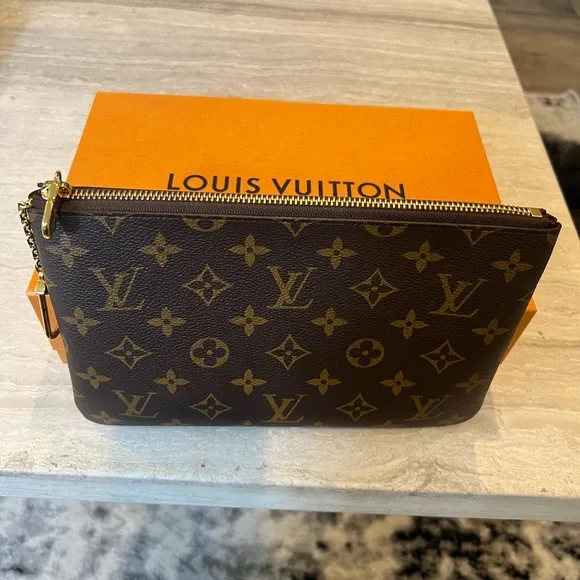 Louis Vuitton Monogram Canvas Key & Card Holder Brown with Gold Hardware