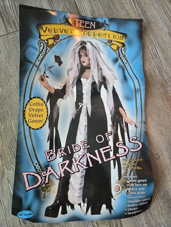 Teen Bride of Darkness Costume - Black & White Velvet Gown (Velvet Collection)