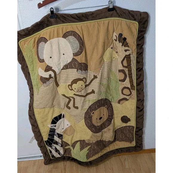 Lambs & Ivy Safari Jungle Baby Quilt‎ Crib Blanket Lion Elephant Giraffe 40x32