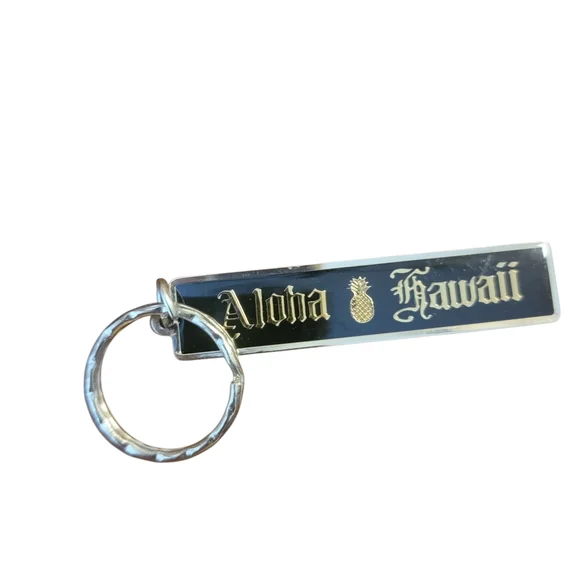Aloha Hawaii Keychain - Black and Gold.