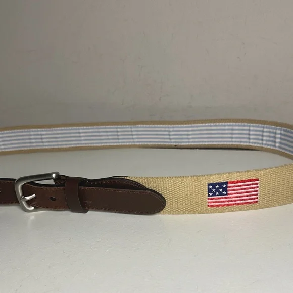 Stylish Tan and Brown embroidered American flag patriotic Men's leather Belt
