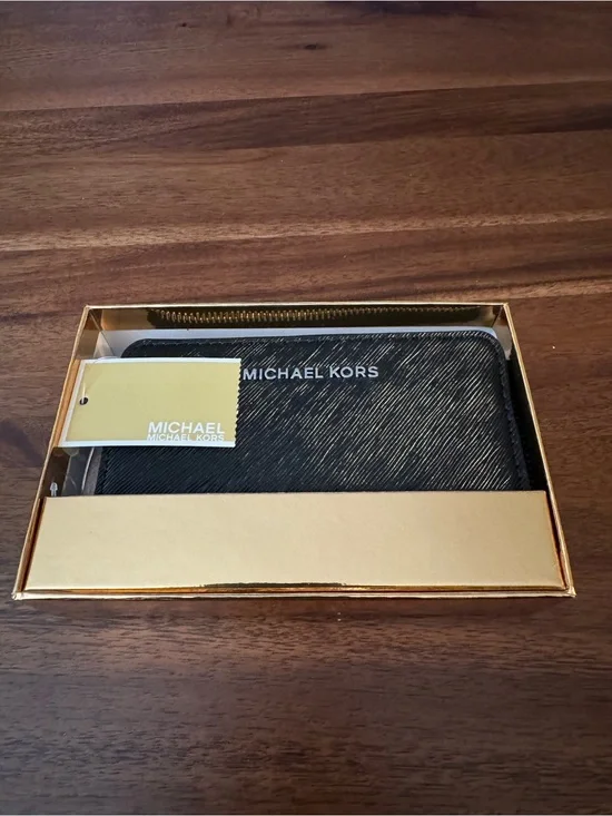 Michael Kors Jet Set Leather Card Case