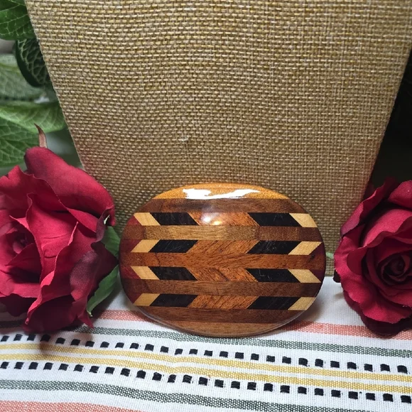 Vintage Handcrafted Wood Inlay Belt Buckle - Brown, Black, And Cream
