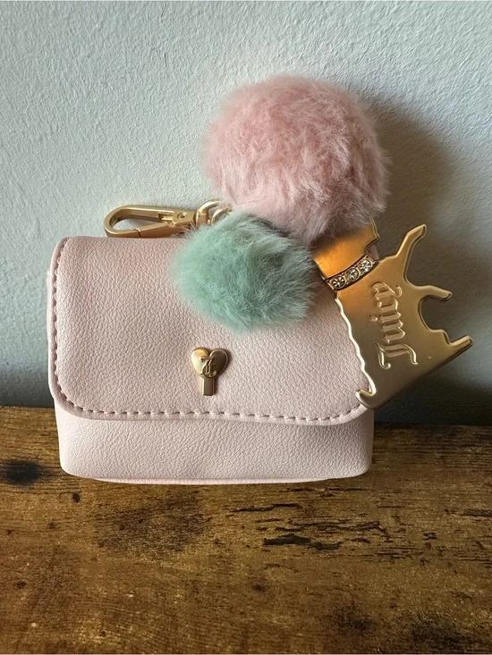 Juicy Couture Light Pink Coin Purse Wallet Mint & Pink Pom Pom & Dog Charms NWOT