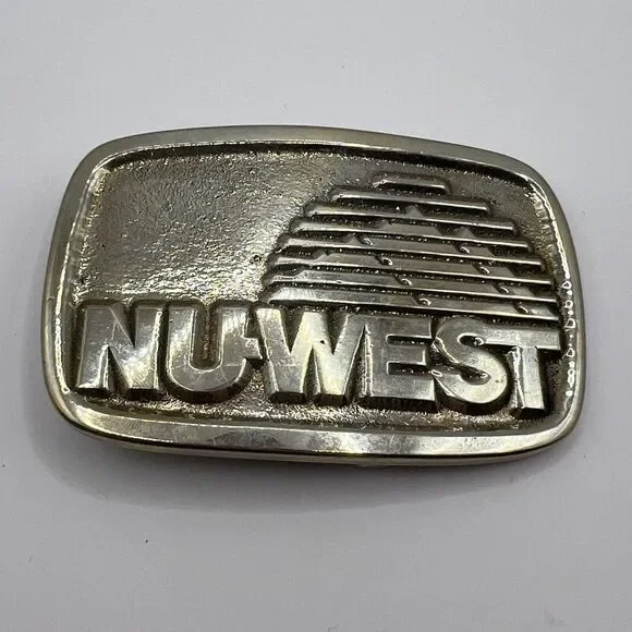 Vintage ORIGINAL Nuwest West Belt Buckle Company Pyramid‎ MCM