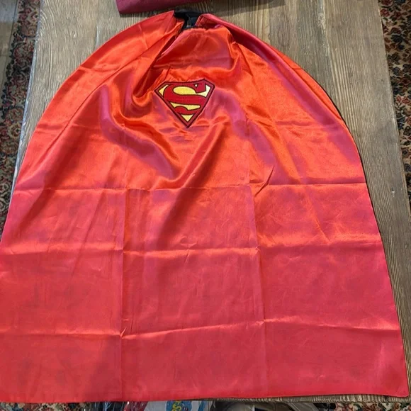 Kids Superman Batman reversible Velcro cape DC Comic super hero’s - small spot