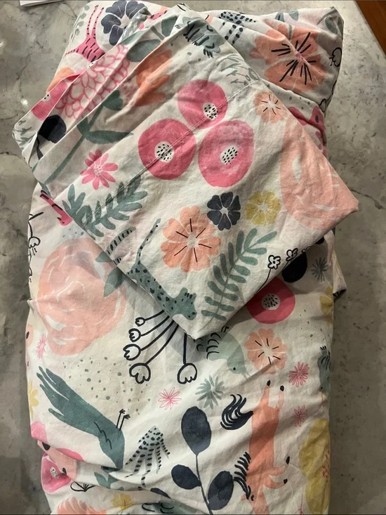 Pottery Barn Kids Organic Cotton fitted Sheet full 2 pillow cases Sasha garden
