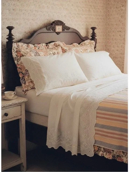 Ralph Lauren Newfare Embroidered Leaf Eyelet Ruffle Flat Sheet