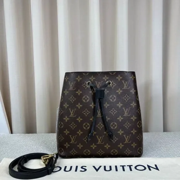 Louis Vuitton Women Pre-Loved Bag Very Good Condition