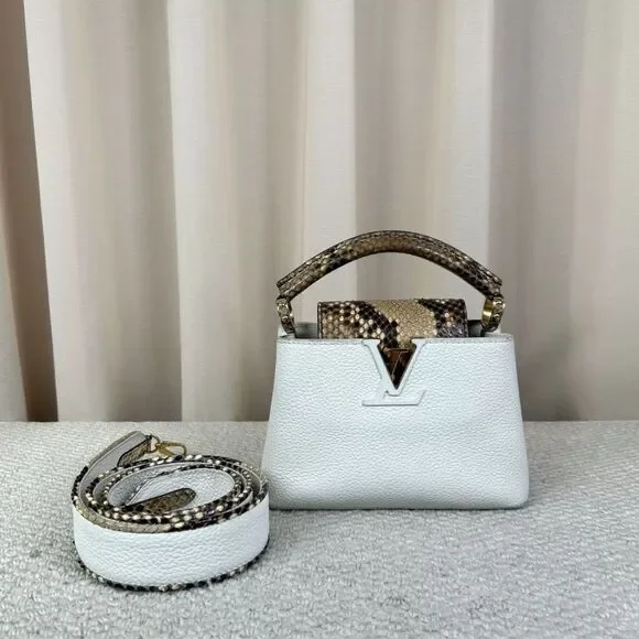 Louis Vuitton Women Pre-Loved Bag Very Good Condition