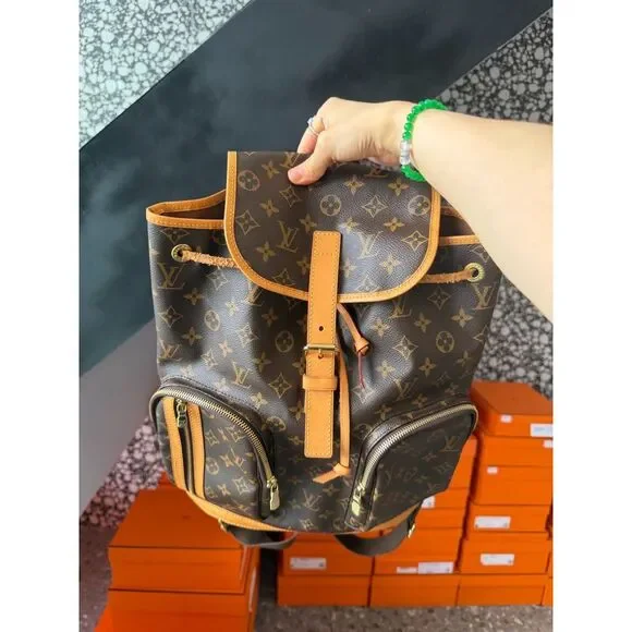 Louis Vuitton Women Pre-Loved Bag Very Good Condition