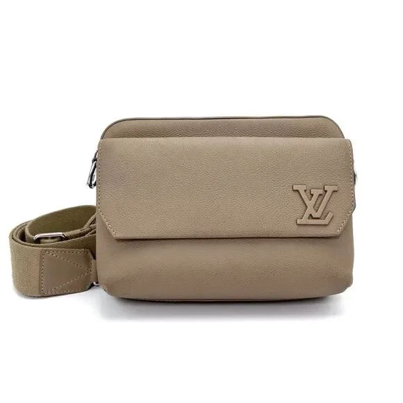 Louis Vuitton Women Pre-Loved Bag Very Good Condition