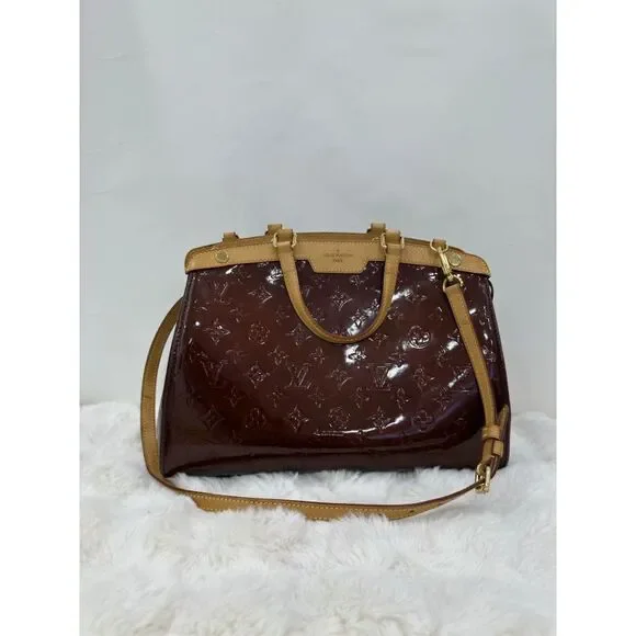 Louis Vuitton Women Pre-Loved Bag Very Good Condition