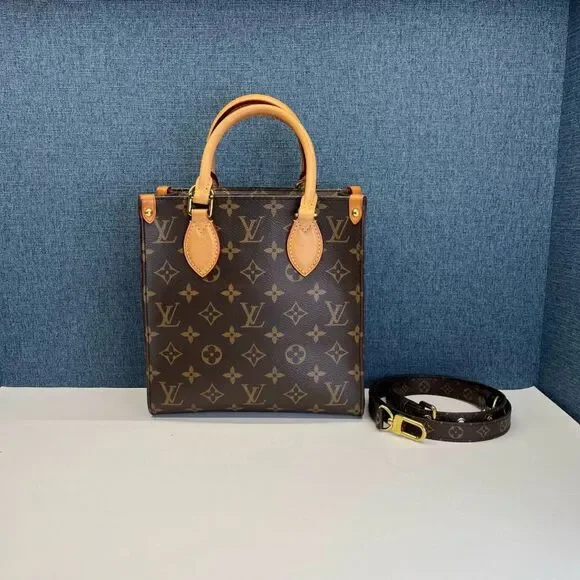 Louis Vuitton Women Pre-Loved Bag Very Good Condition
