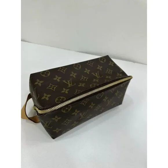 Louis Vuitton Women Pre-Loved Bag Very Good Condition