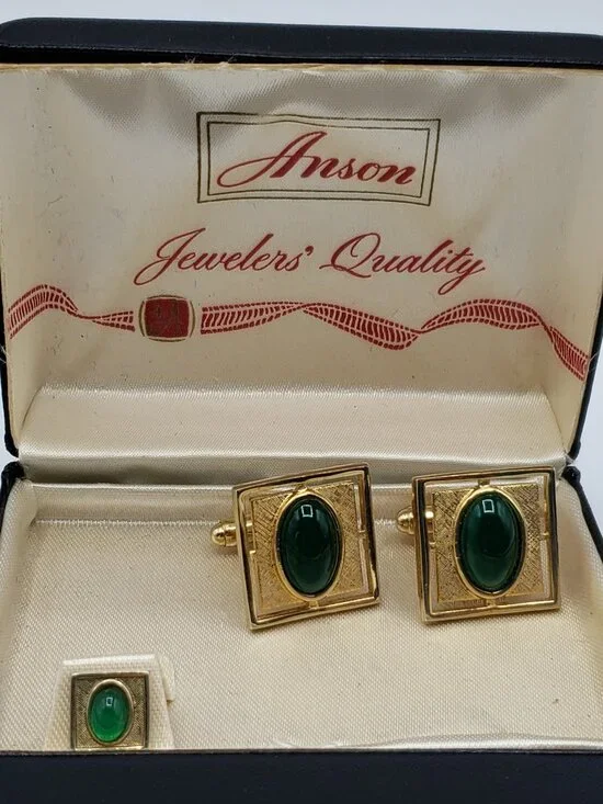 Vintage Anson Cufflink and Tie Pin Boxed Set Green Stone Cabochon