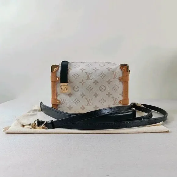 Louis Vuitton Women Pre-Loved Bag Very Good Condition