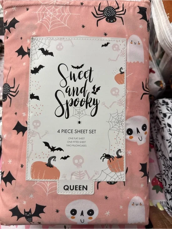 Sweet and Spooky Pink Halloween Sheet Set