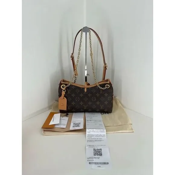 Louis Vuitton Women Pre-Loved Bag Very Good Condition