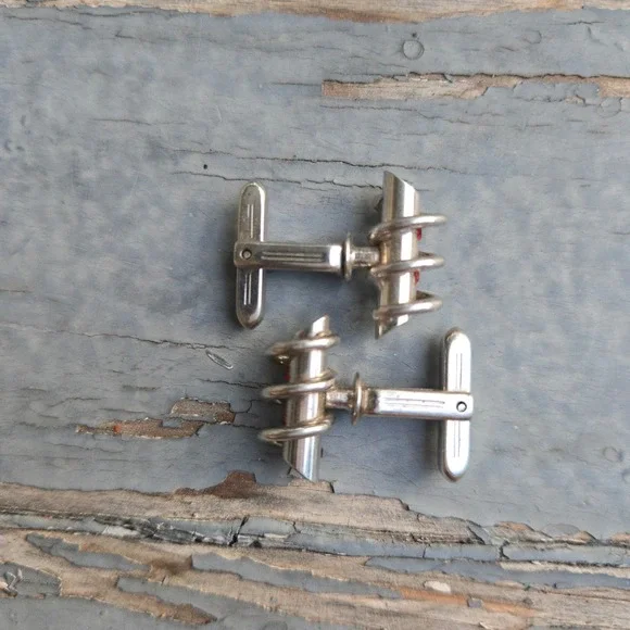 VTG Metal Art Cufflinks Vintage Corkscrew Wine Barware OS Mens Silver Red Spiral