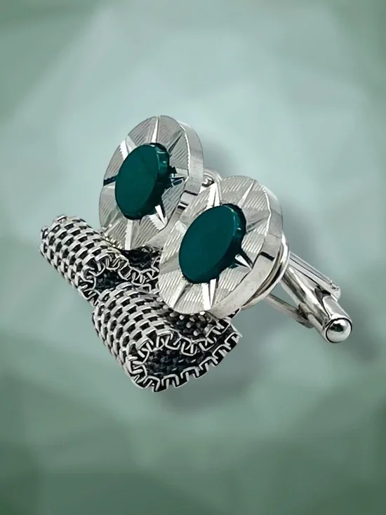 Vintage Mid Century Silver Tone Green Cabochon Mesh Wrap Cufflinks