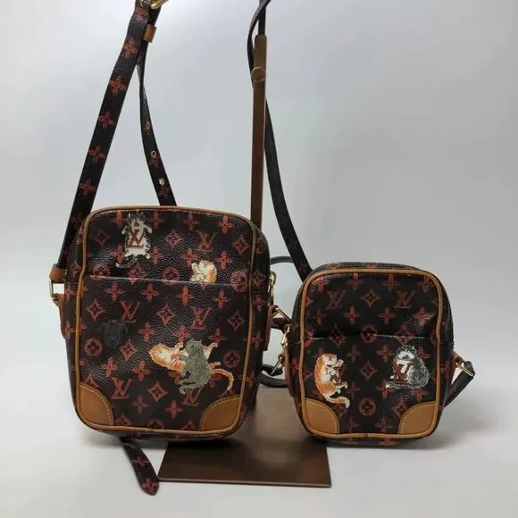 Louis Vuitton Women Pre-Loved Bag Very Good Condition