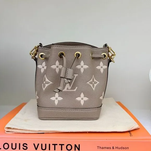 Louis Vuitton Women Pre-Loved Bag Very Good Condition
