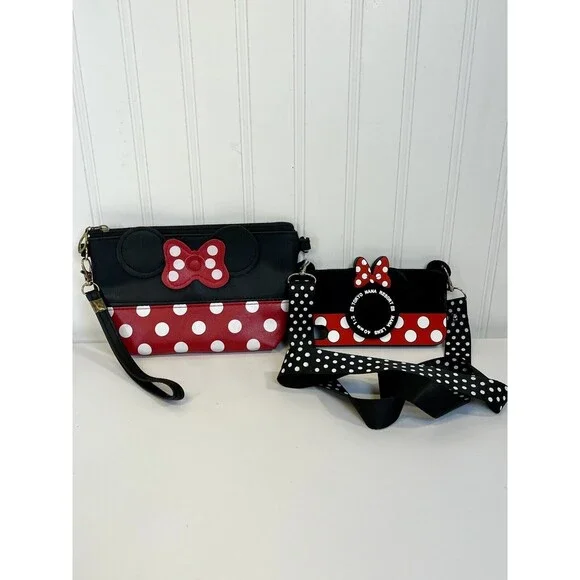 Minnie Mouse/Disney Lot. Camera Case for iPhone‎ XR W/ Lanyard & Minnie Wristlet