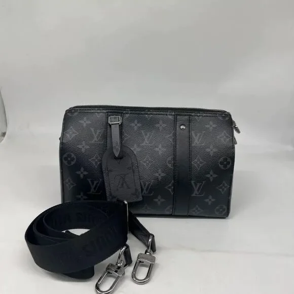 Louis Vuitton Women Pre-Loved Bag Very Good Condition