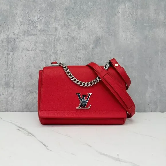 Louis Vuitton Women Pre-Loved Bag Very Good Condition