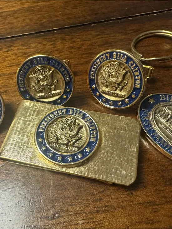 Presidential Memorabilia Clinton Money Clip 2 Cufflinks Lapel Pin And Key Chain